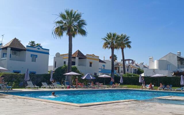 Quinta Velha Village