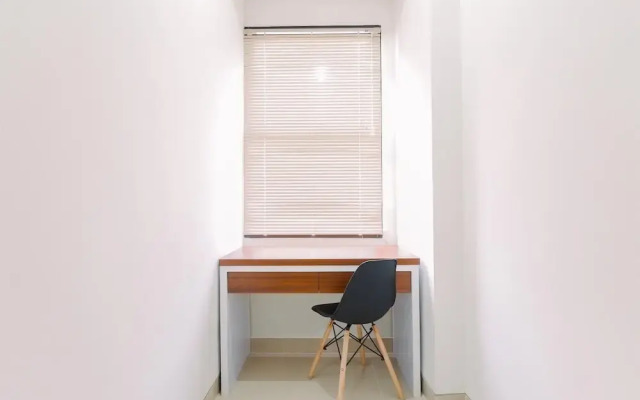 Great Location And Comfy 2Br Transpark Cibubur Apartment