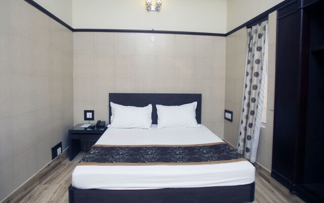 Hotel Mansar by OYO Rooms