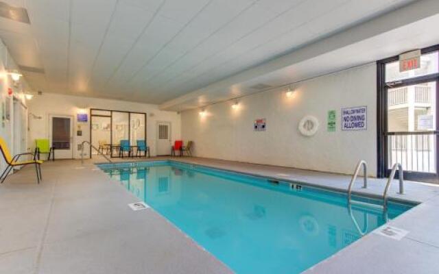 1103 Smoky Bear by RedAwning