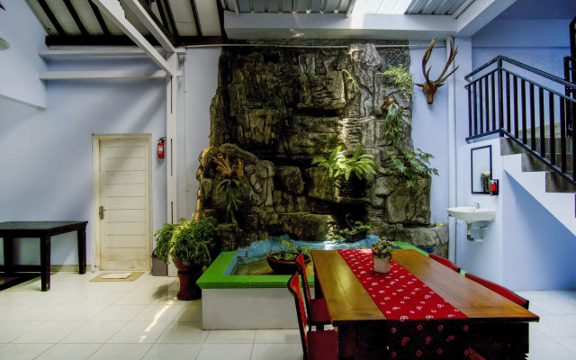 OYO Life 3301 Pondok Eyang Obi