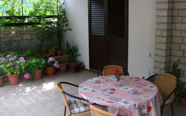 Apartments Jelica
