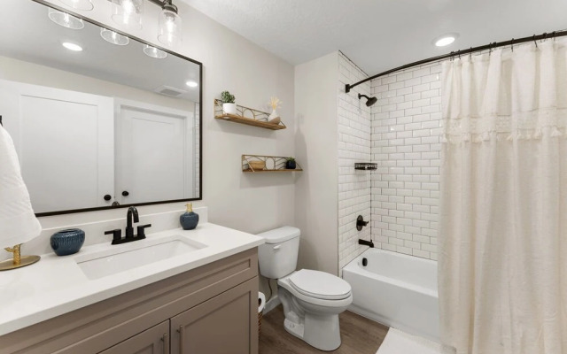 Chasing Sunsets 2 Bedroom Condo