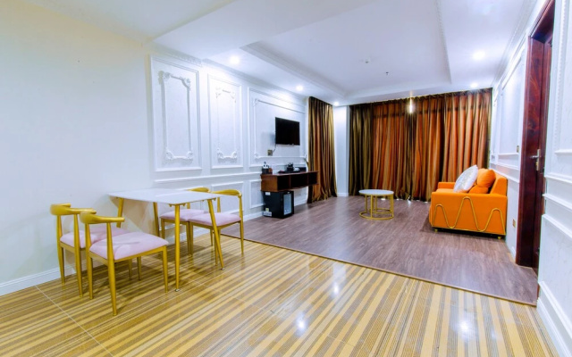 Sakura Hotel