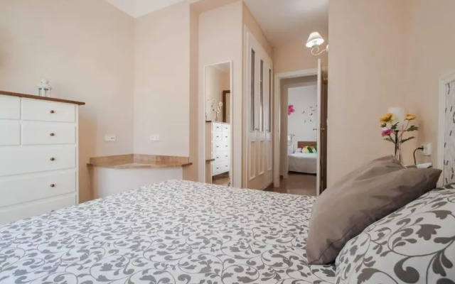 Nice Home see French Title