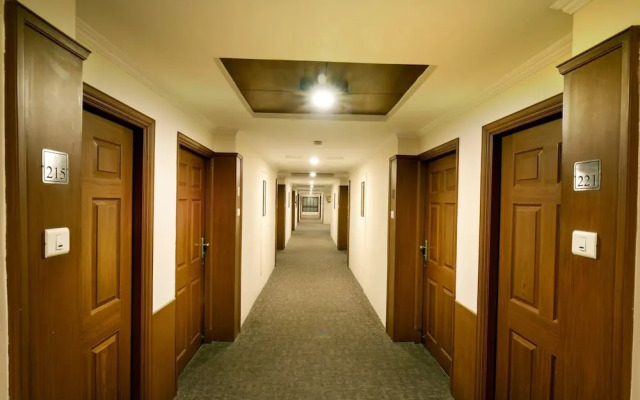 Hotel Plaza Inn