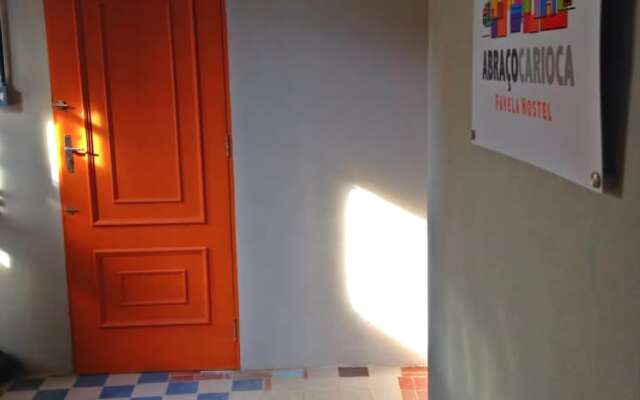 Abraço Carioca Favela Hostel