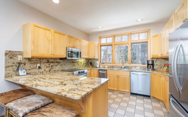 Aspen Ridge 4 3 Bedroom Townhouse by Alpine Lodging Telluride
