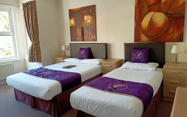 Revado Hotel