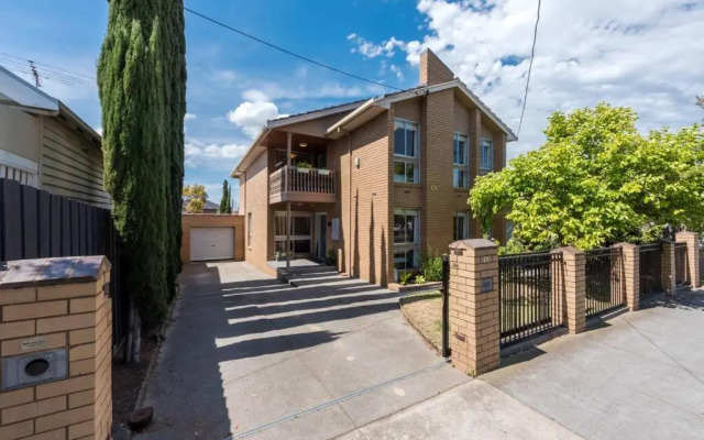 Belgravia Holiday House