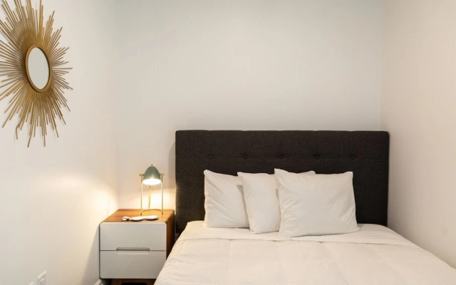 WhyHotel by Placemakr, National Mall