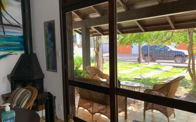 Beach House Floripa Pousada