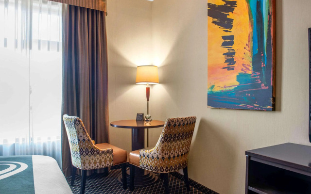 Quality Inn and Suites Petawawa