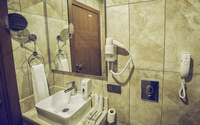 Elgarden Hotel & Residence
