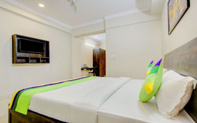 Treebo Trend Naurangee 104