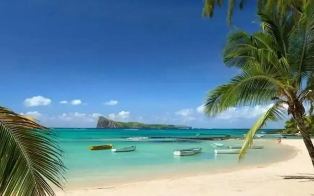 Xanadu Beach Villa 1 Min Walk To The Beach