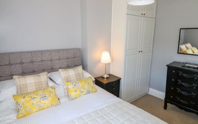 Coldon House