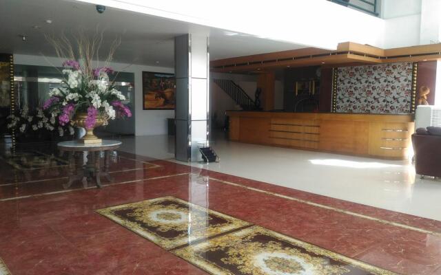 Grand Royal Taliwang