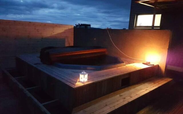 Luxury home surronded with extraordinary nature