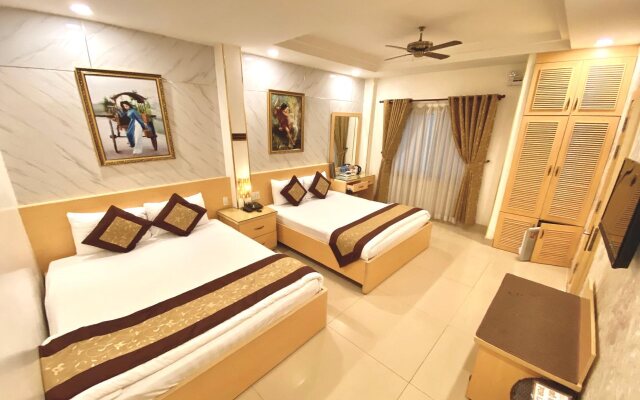 Tulip Hotel 2
