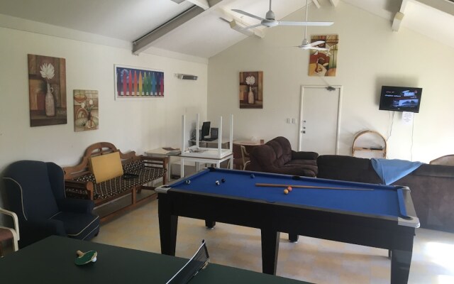 Dunsborough Inn Backpackers