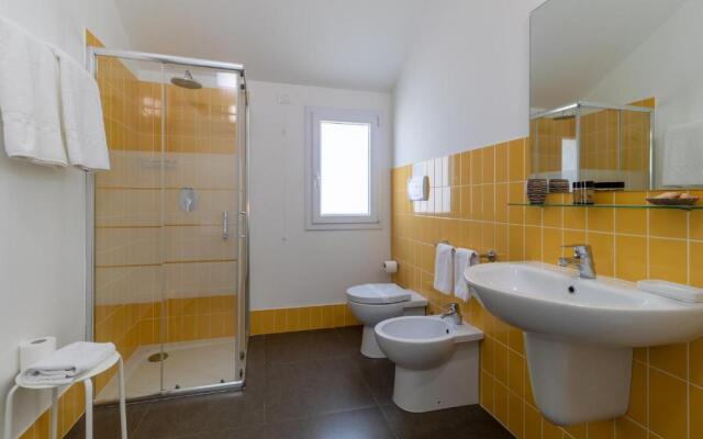 Aparthotel Grel Suite 208
