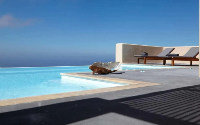 North Luxury Villas