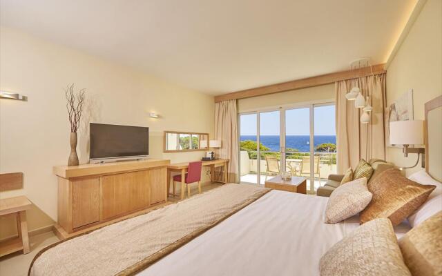 Blau Privilege Porto Petro Beach Resort & Spa