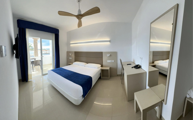 Hotel Roca Bella