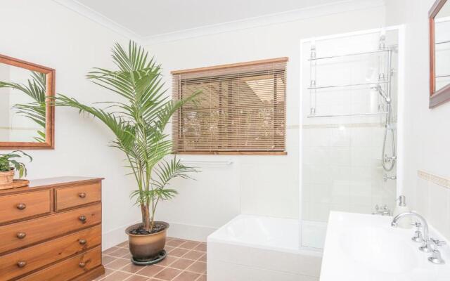 Karrak Reach Forest Retreat