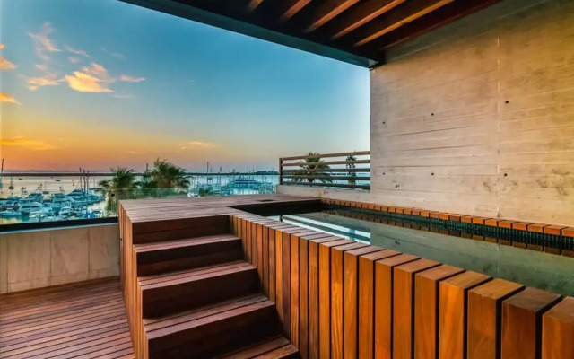 w Deluxe Penthouse in La Paz