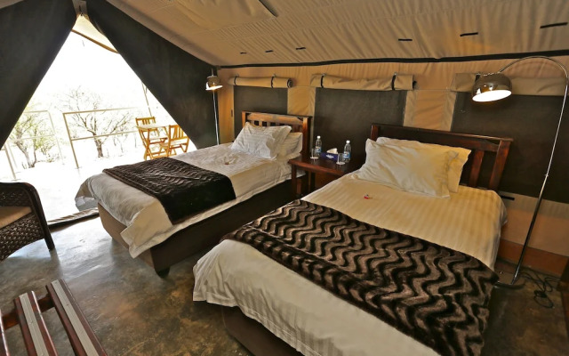 Uukwaluudhi Safari Lodge