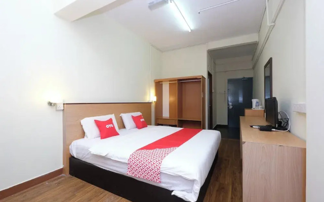 OYO 1105 Hotel 75