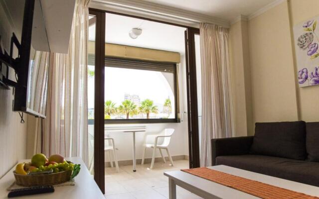 Apartment with One Bedroom in Playa de la Américas, with Wonderful City View, Balcony And Wifi - 200 M From the Beach