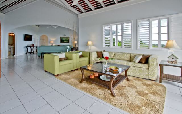 9 Br Villa Near Golf Course Montego Bay Prj 1406