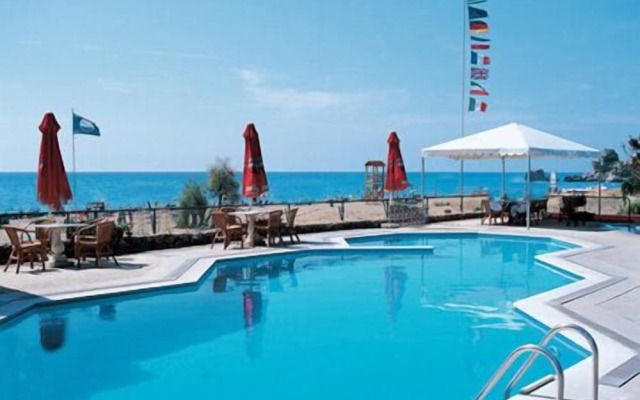 Glyfada Beach Menigos Resort Apart Hotel