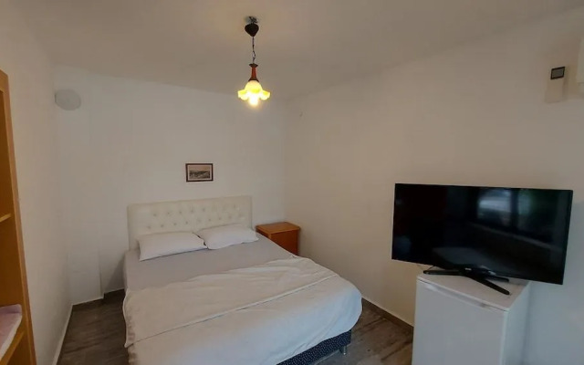 Thassos Apart Otel