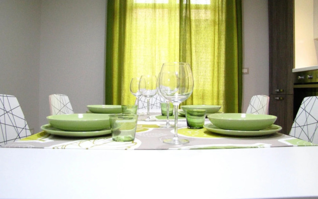 Delfino2 Casesicule, Nice Apartment with Balcony, Sand Beach at 70 mt, Wi-Fi