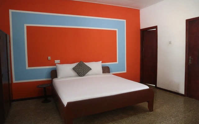 Tills No1 Beach Hotel