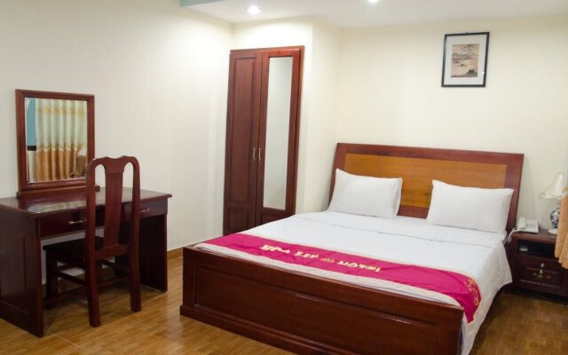Hoa Lu Hotel