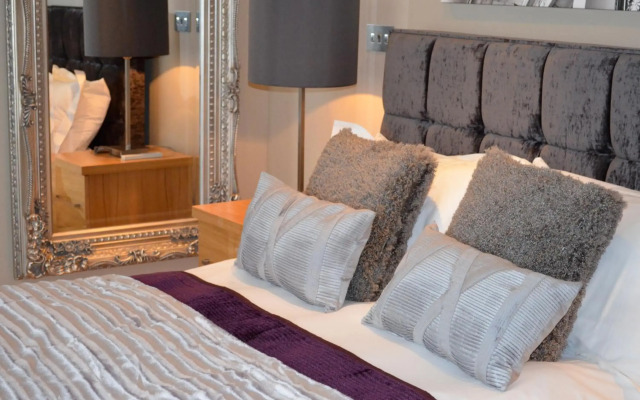 Quebecs Luxury Aparthotel