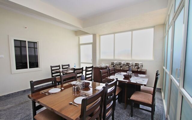 OYO 9990 Hotel The Bliss
