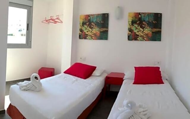 New Art Hostel - Albergue Juvenil