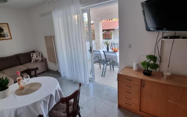 Apartments Ćosic