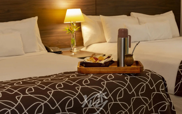 Yvy Hotel de Selva