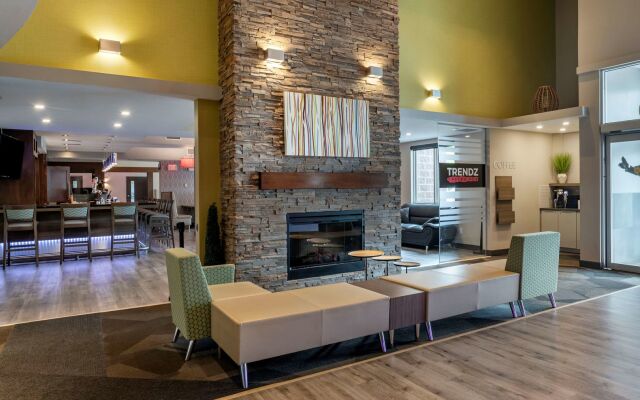 Best Western Plus Dartmouth Hotel & Suites