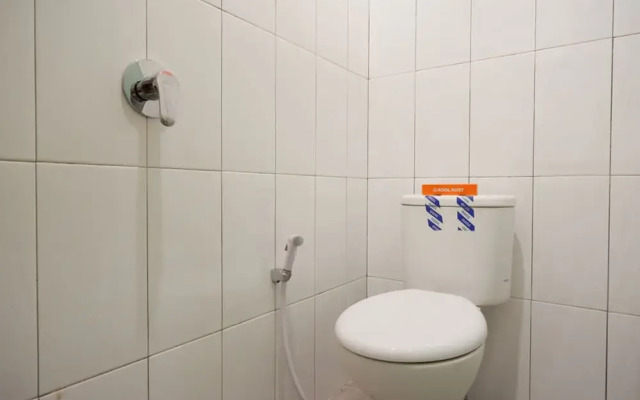 Inep Kayu Jebres by Reddoorz