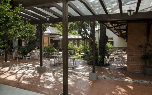 Paseo Suites