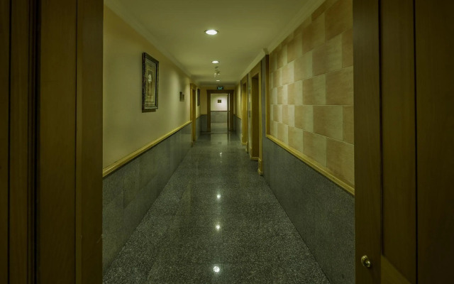 Taj Plaza Hotel