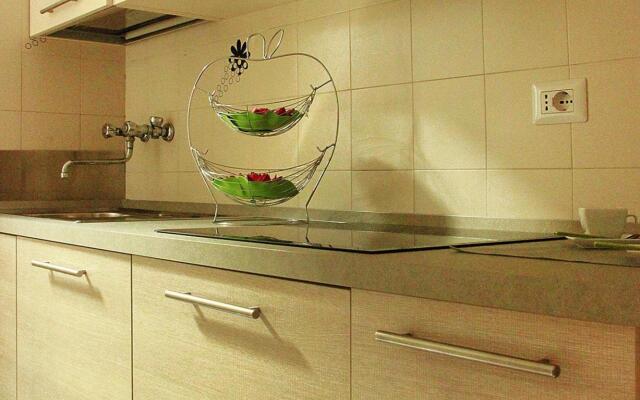 Apartments Paganini, Lezzeno